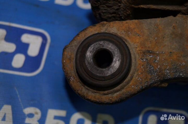 Кулак поворотный задний левый Land Rover Discovery