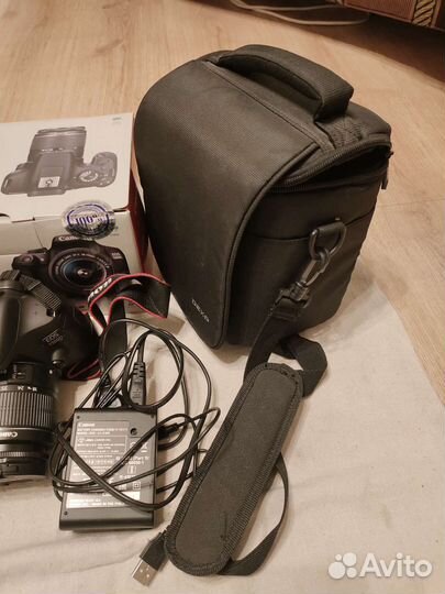 Зеркальный фотоаппарат canon