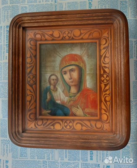 Икона Праворучица