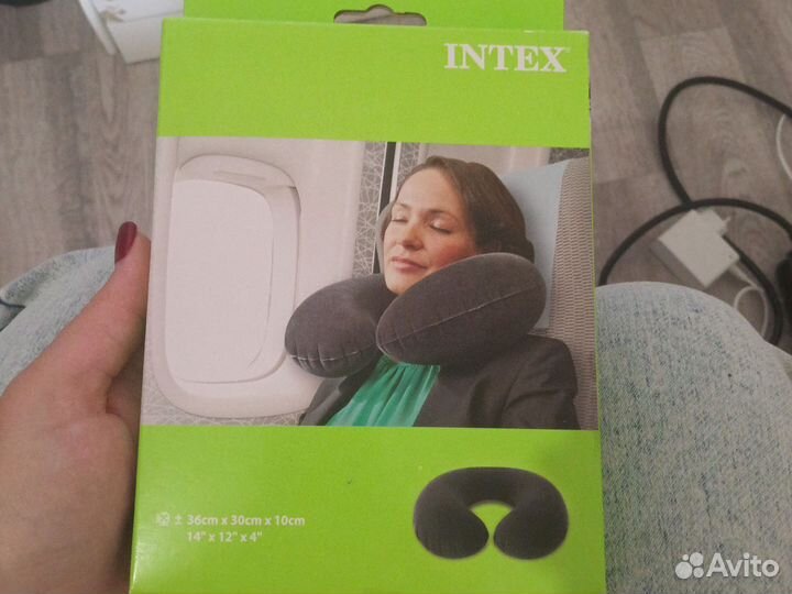 Подушка под шею дорожная