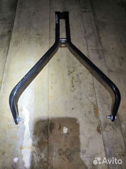 Кронштейн,крепление запасного колеса патриот,пикап