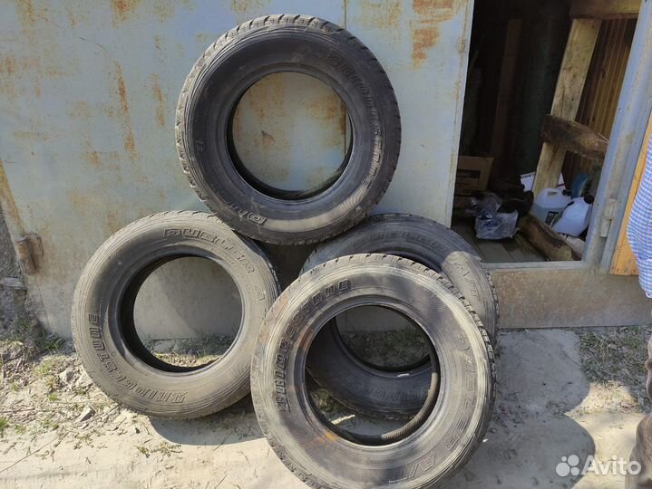 Bridgestone Dueler A/T 265/65 R17