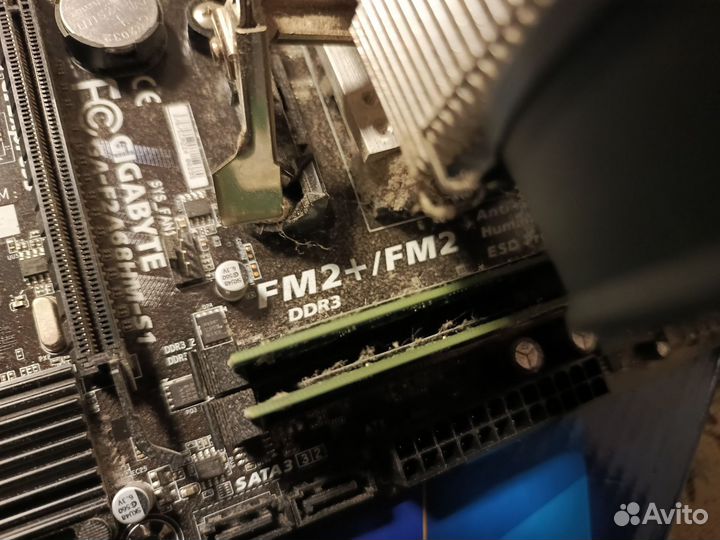 Комплект AMD a8 + gigabyte GAF2A68HM-S1