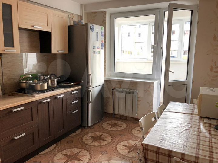 3-к. квартира, 84 м², 2/5 эт.