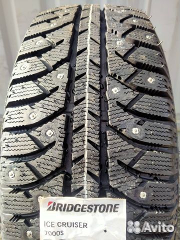 Bridgestone Ice Cruiser 7000S 225/60 R17 99T