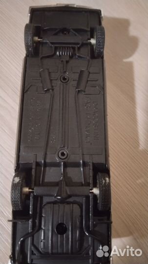 Модель 1.43.Газ 14 Чайка.Автолегенды СССР