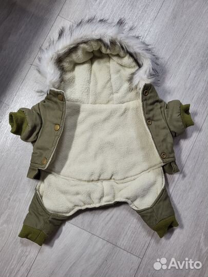 Зимняя куртка для маленьких собак