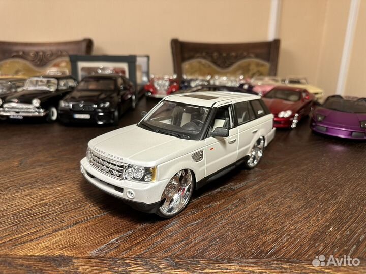 1:18 Maisto Playerz: Range Rover, Mercedes