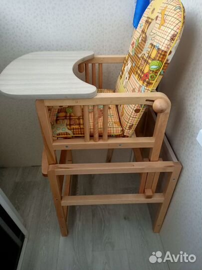 Стульчик для кормления трансформер