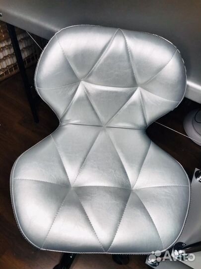 Кушетка для шугаринга