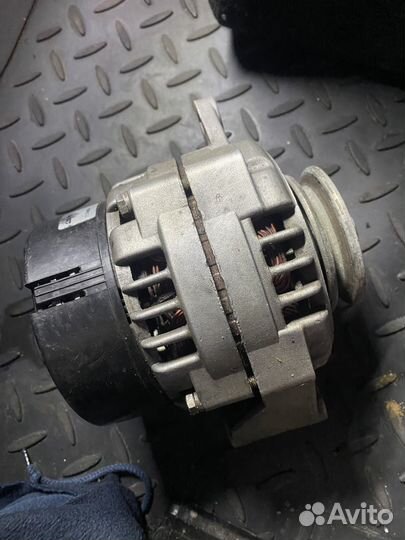 Генератор Нива 21214 80а