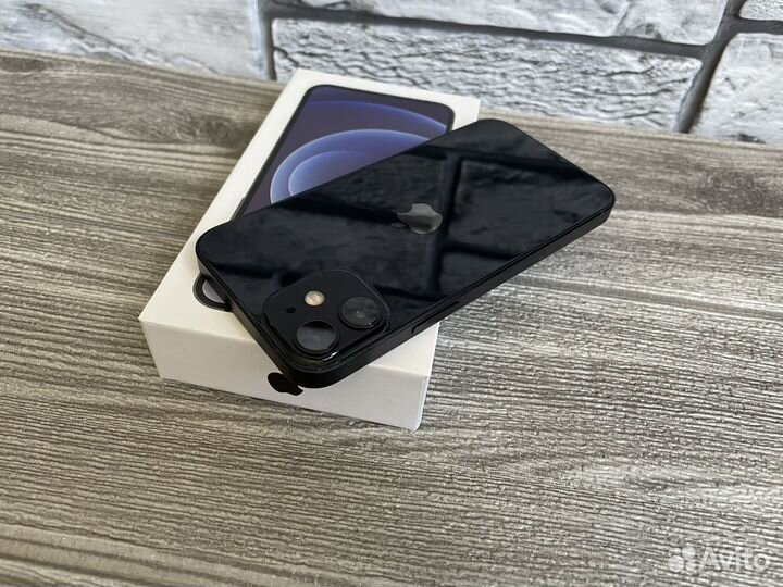 iPhone 12 mini, 64 ГБ