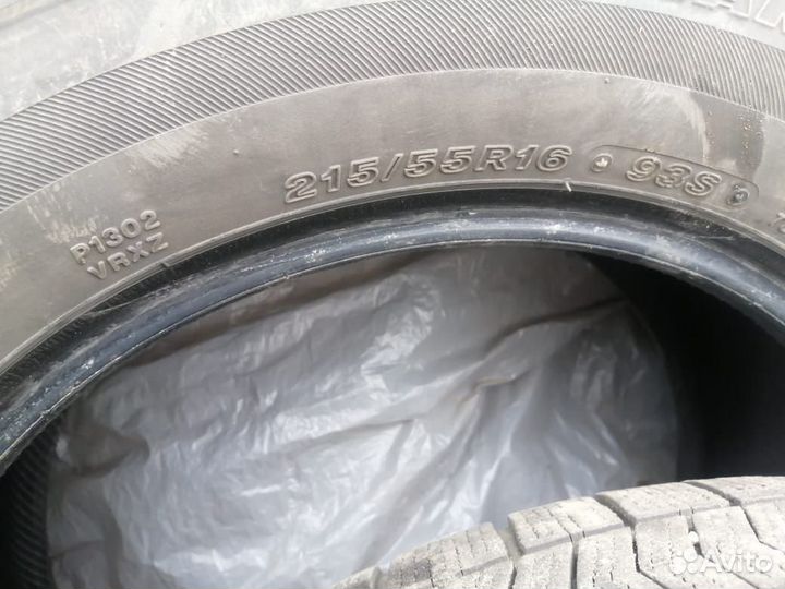 Bridgestone Blizzak VRX 215/55 R16