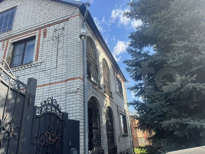 Дом 270 м² на участке 11 сот.