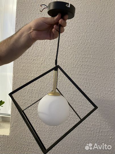 Светильник потолочный подвесной