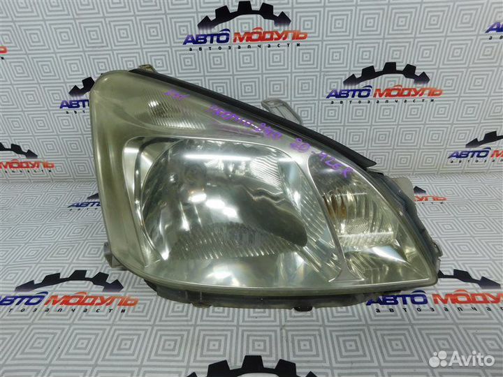 Фара правая Toyota Premio NZT240-0001609 1NZ-FE