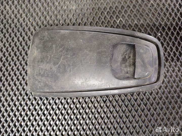 Лючёк бензобака Yamaha Tmax 500/ 1/2