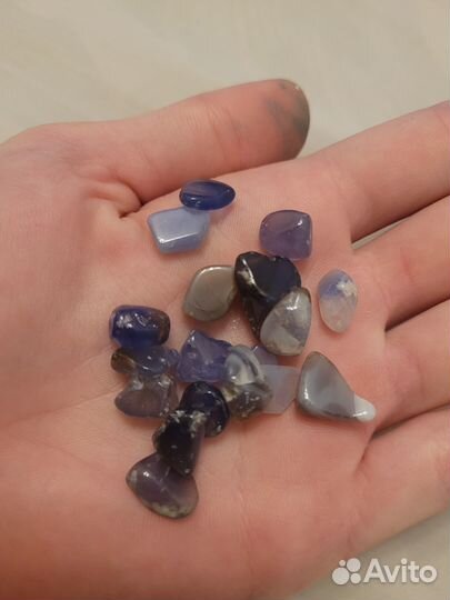 Синий агат галтовка