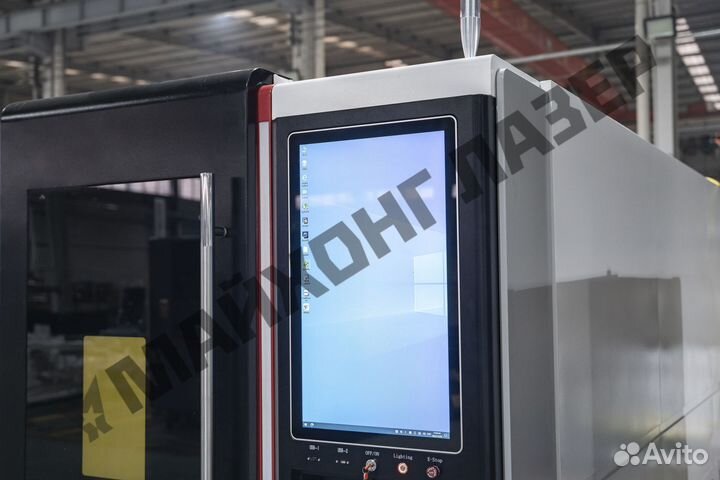 Лазерный станок по металлу с кабиной 3 кв и 6 кв