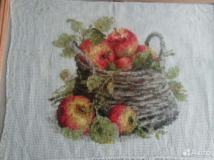 Картина вышитая крестом