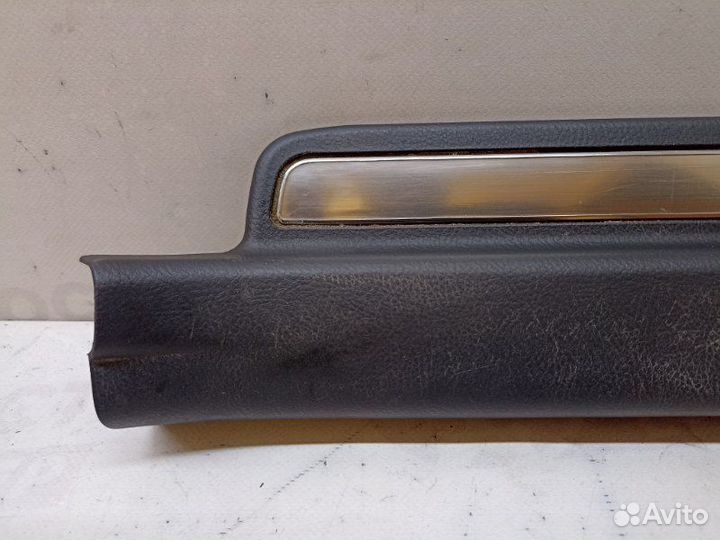 Накладка порога (внутренняя) передняя левая Toyota