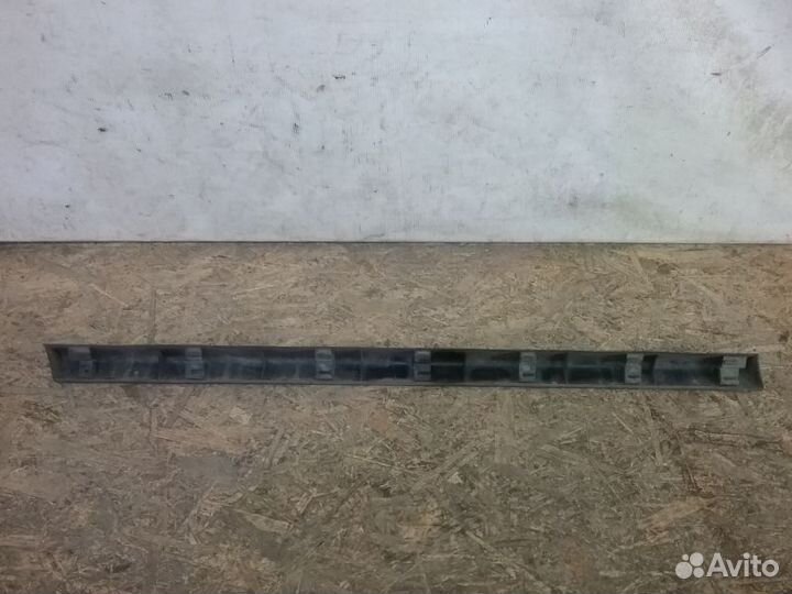 Накладка двери передней правой Mazda CX-7