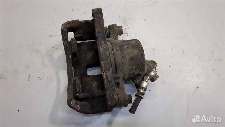 Суппорт Mitsubishi Colt, 2002