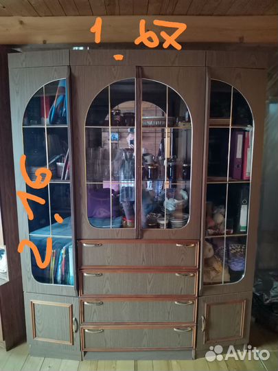 Шкаф сервант комод