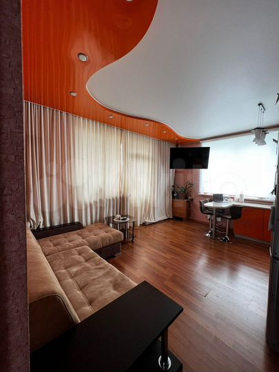 2-к. квартира, 60 м², 2/4 эт.