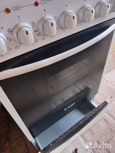 Газовая плита бу Гефест с электрической духовкой