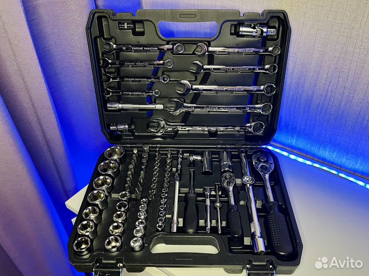 Набор инструментов для авто 82 предмета