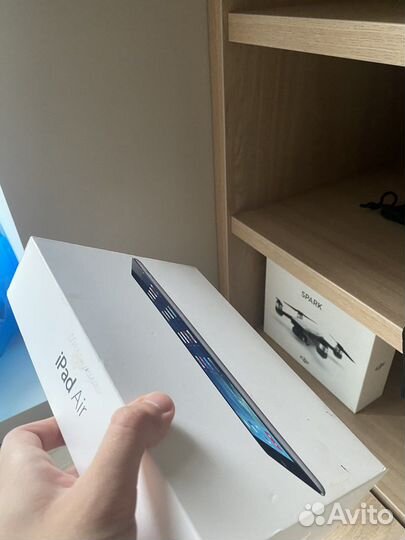 Коробки из под iPad/iPhone для витрины