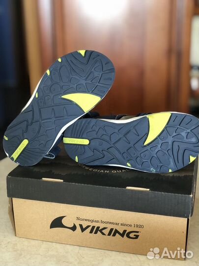 Сандалии для мальчика 29 р