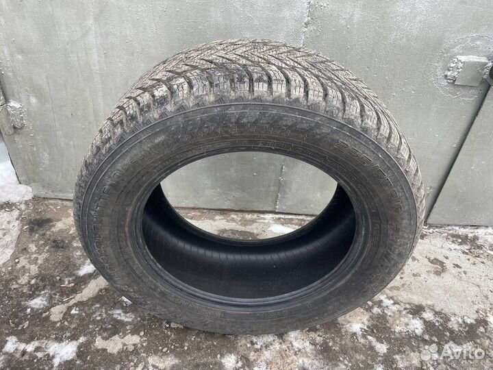 Nokian Tyres Hakkapeliitta 10p SUV 255/55 R18 27M