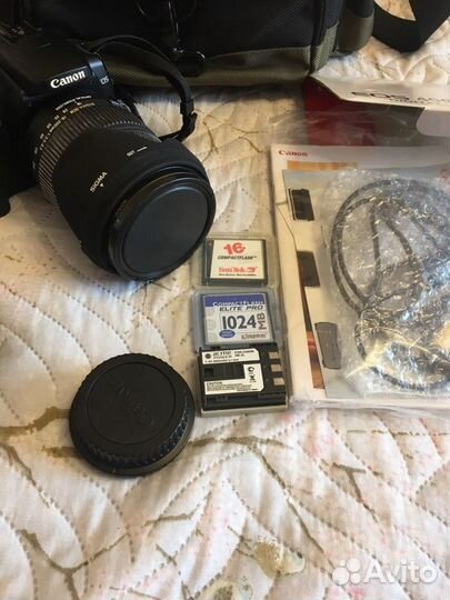 Зеркальный фотоаппарат Canon 400D