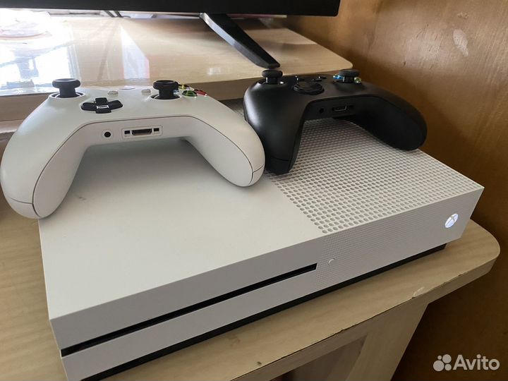 Xbox One s 1tb
