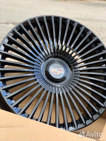 Диски для на Кадиллак Cadillac Escalade R24