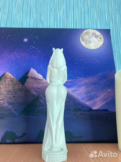 Богиня египетская кошка Бастет