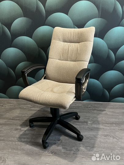 Компьютерное кресло alvest