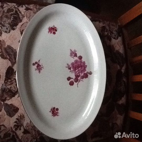 Блюда фарфоровые, 2 штуки, цена за каждое