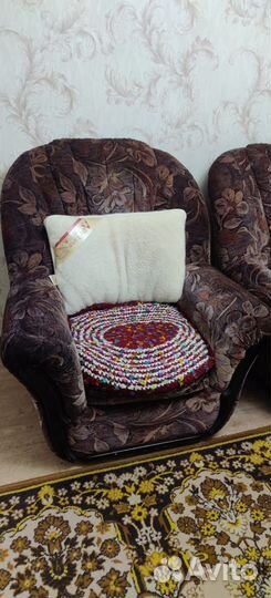 Кресло б/у 2 шт