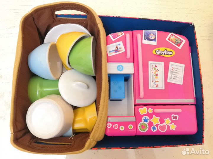 Игрушка холодильник shopkins и посуда IKEA