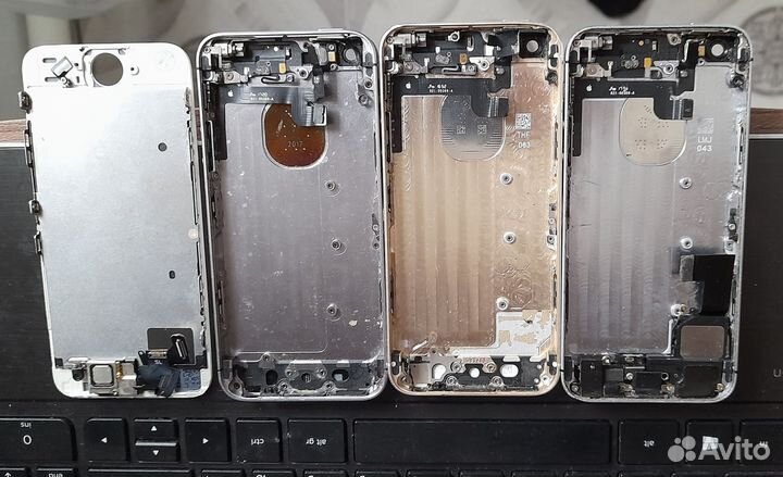 Корпуса для iPhone se