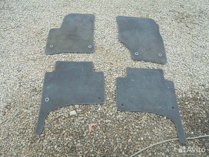 Коврики комплект Volkswagen Touareg 7L6 BHK 2006/7