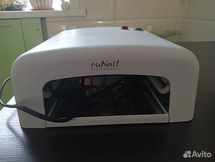 Лампа для ногтей