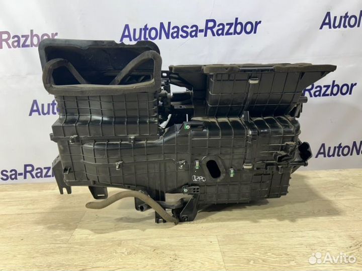 Корпус отопителя Kia Ceed универсал G4FC 2012