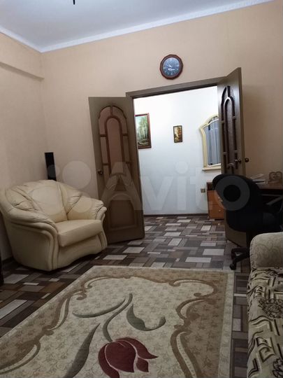 2-к. квартира, 61 м², 4/5 эт.