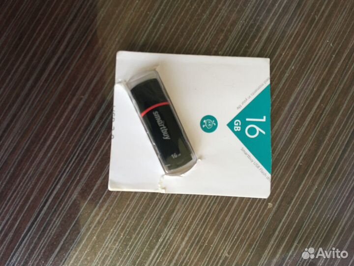 USB флешка 16 Гб