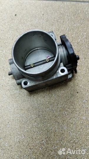 Дроссельная заслонка Вольво s40 1 2.0