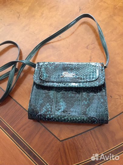 Сумочка Guess, оригинал 20*20 см